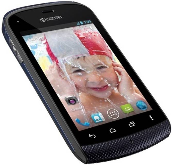 Kyocera's Two New Phones, Hydro And Rise, 