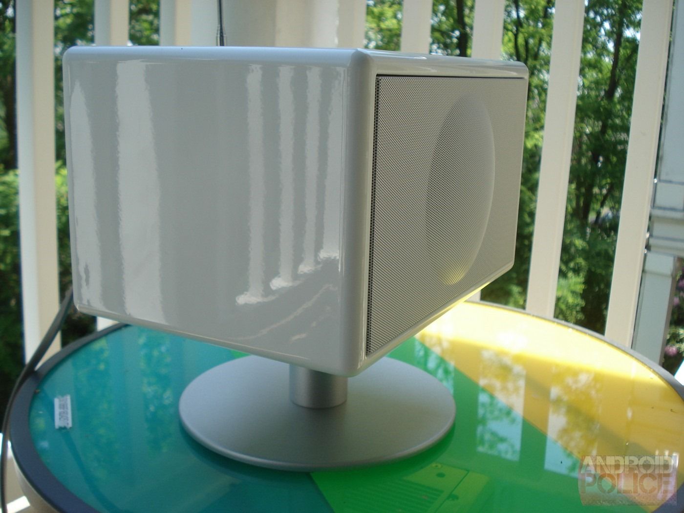 Geneva Model S Wireless Review: This Bluetooth Speaker Is Chic