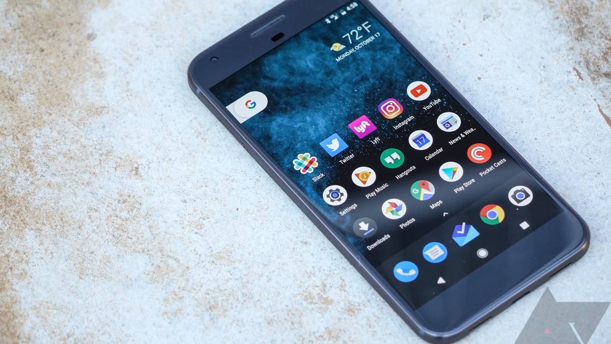 This is how Android 13 works on a 2016 Pixel phone