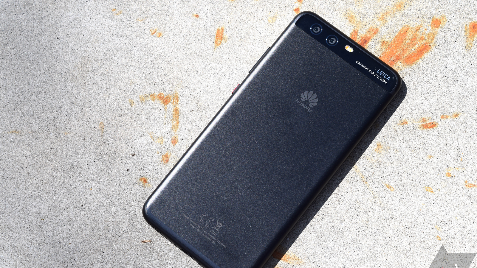[スマートフォンHuawei P10]￥5,000 OFF! Huawei P10 VTR-L09 4GB/32GB White 12.98 cm (5.11 inches) Android