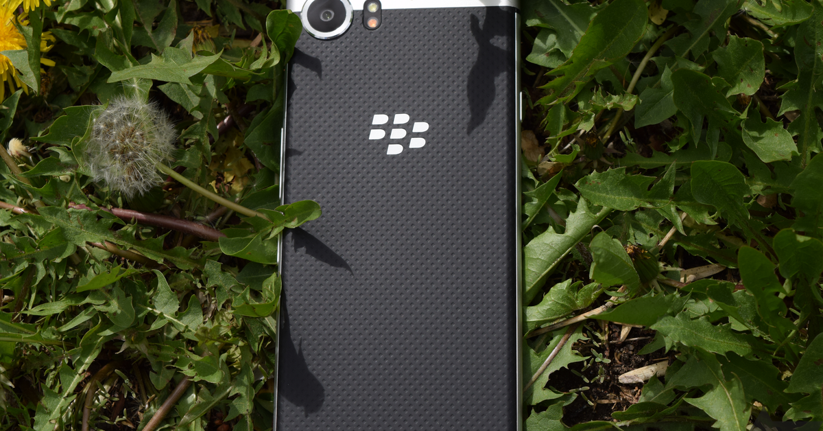 nexus2cee_BB-Keyone-hero3.png?
