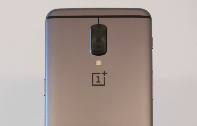 Leaked image of OnePlus 5 prototype shows off dual camera setup