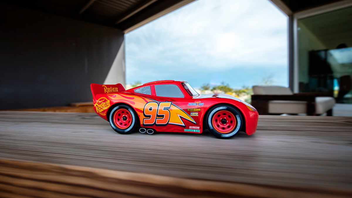 Sphero's new toy is an interactive $300 Lightning McQueen RC car Sphero's new toy is an interactive $300 Lightning McQueen RC car