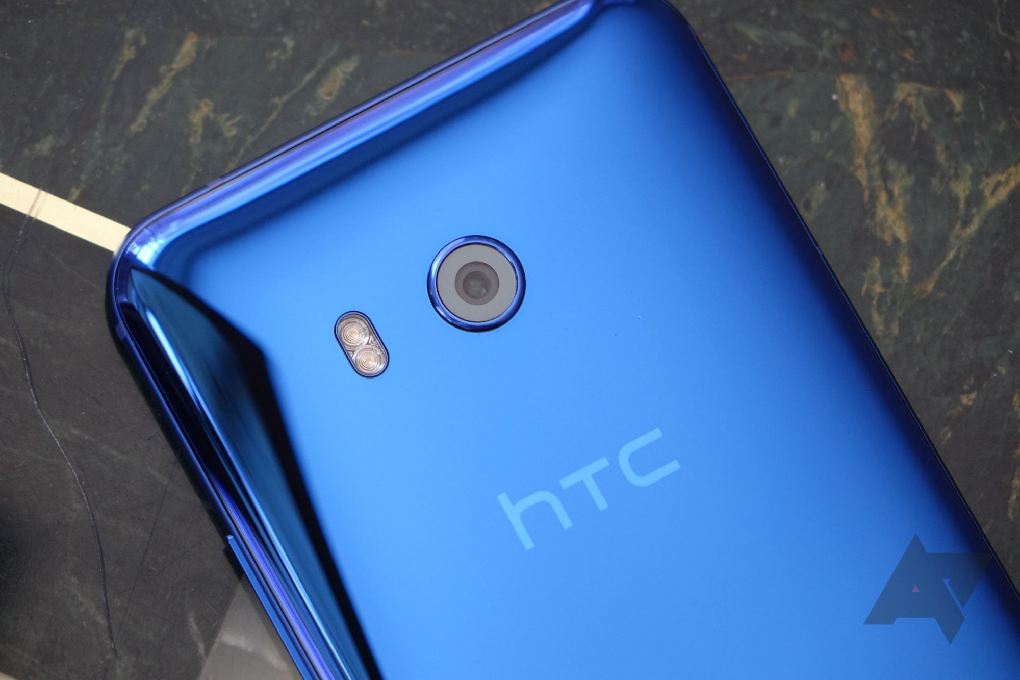 HTC U11 review: A pretty good phone, if anyone's still listening