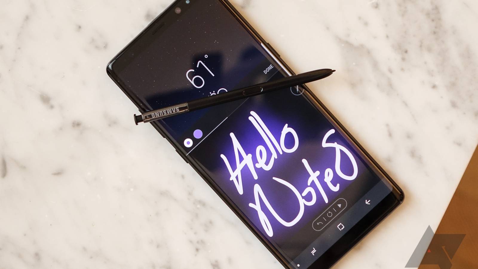 Galaxy Note8 hands-on: A flagship that feels a bit like a footnote