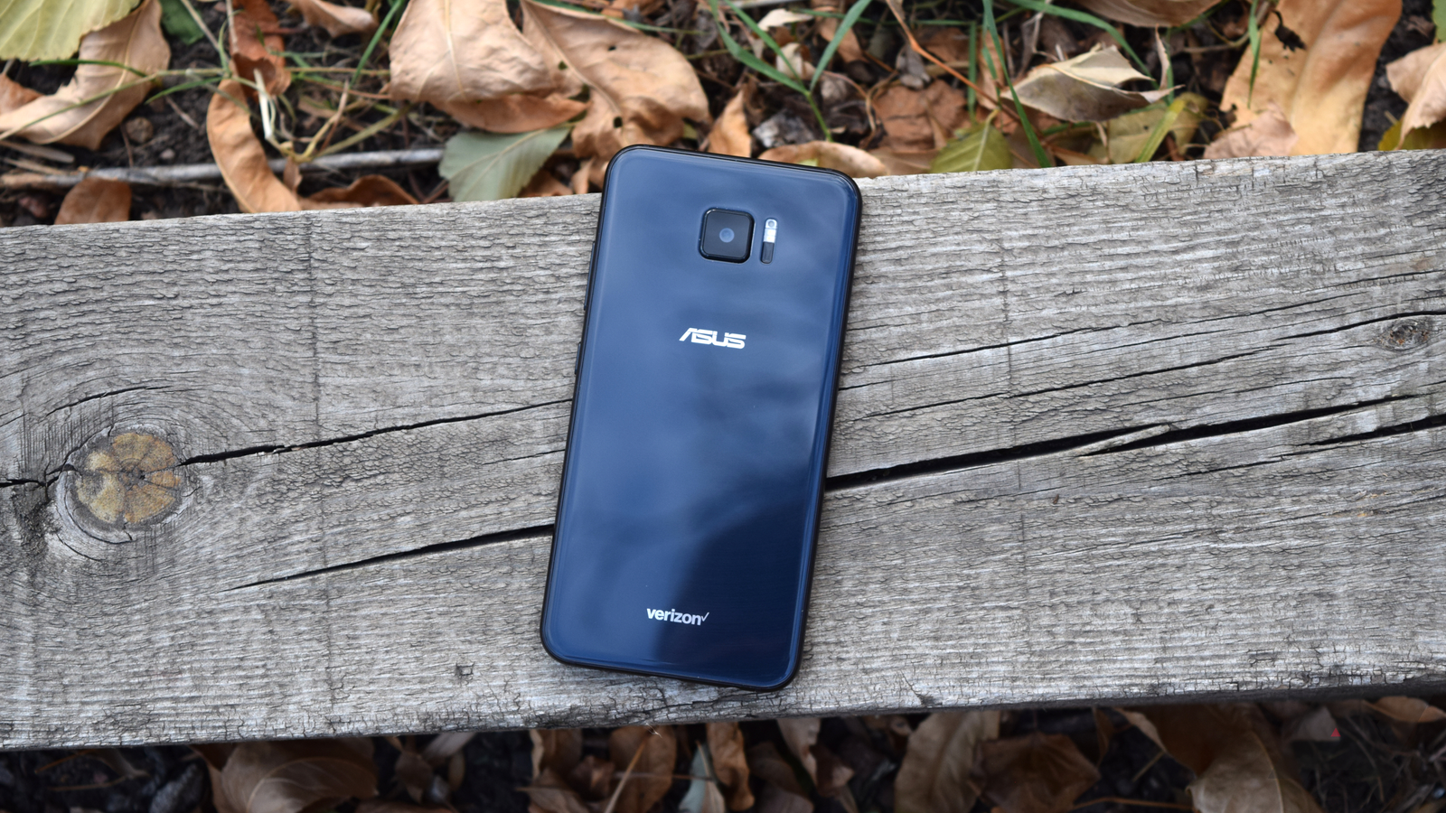 ASUS Zenfone V review: A very cheap Verizon exclusive that gets