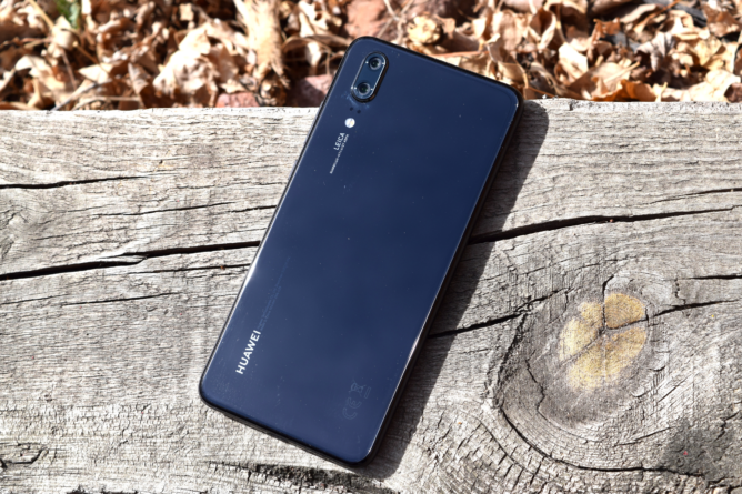 Huawei P20 review: A cost-cutting exercise that mostly works Huawei P20 review: A cost-cutting exercise that mostly works