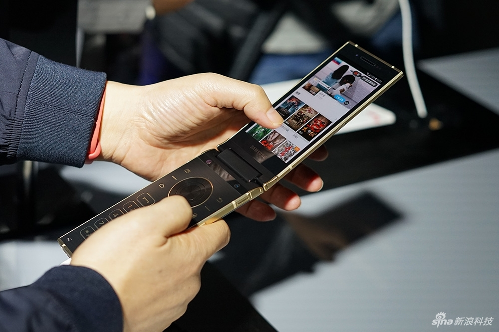 10 of the weirdest Android phones of all time