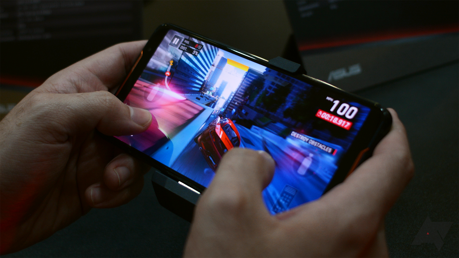 ASUS’ first gaming-focused ROG Phone finally starts getting Android Pie