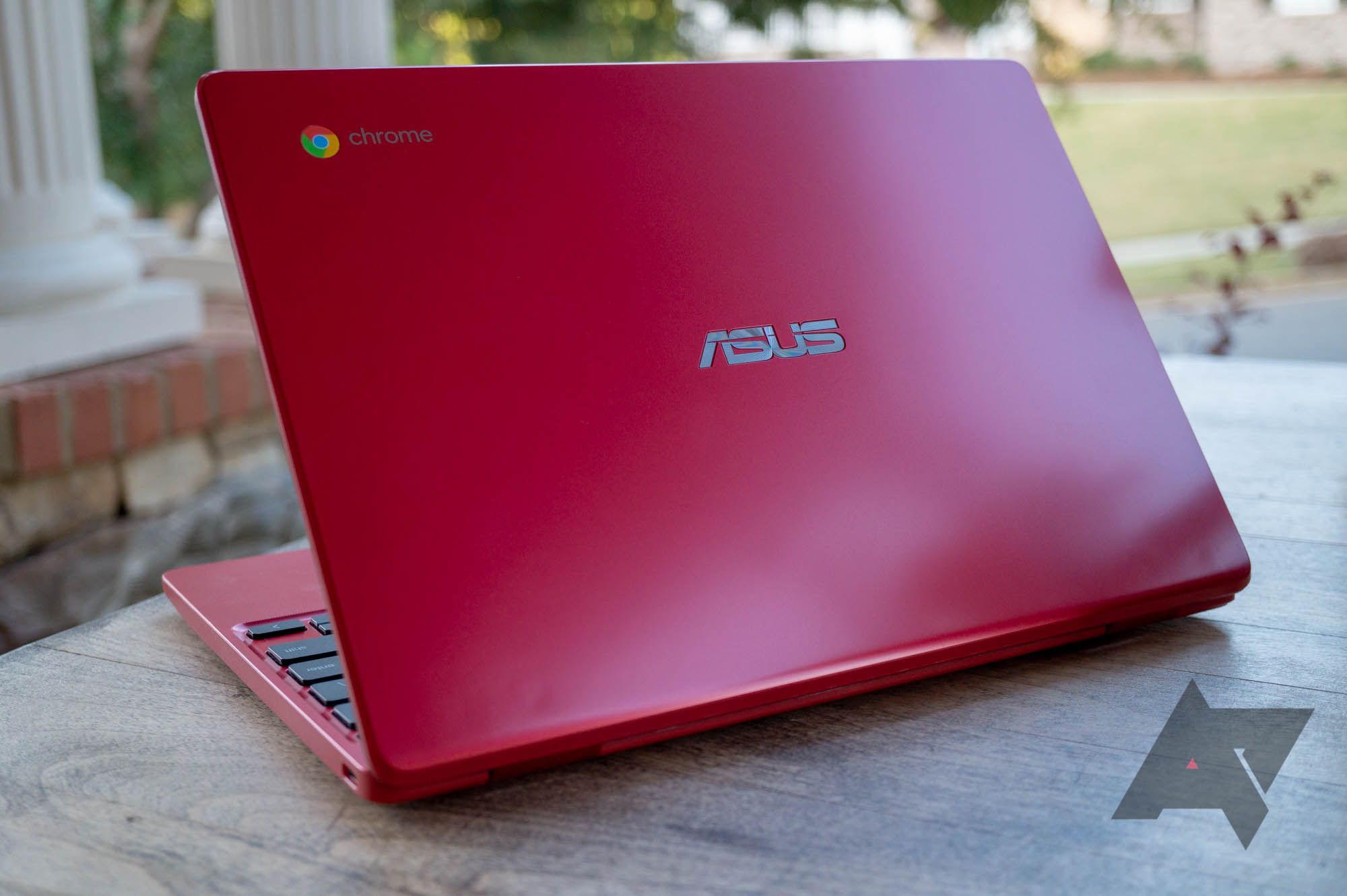 ASUS Chromebook 12 C223NA review: A step backwards