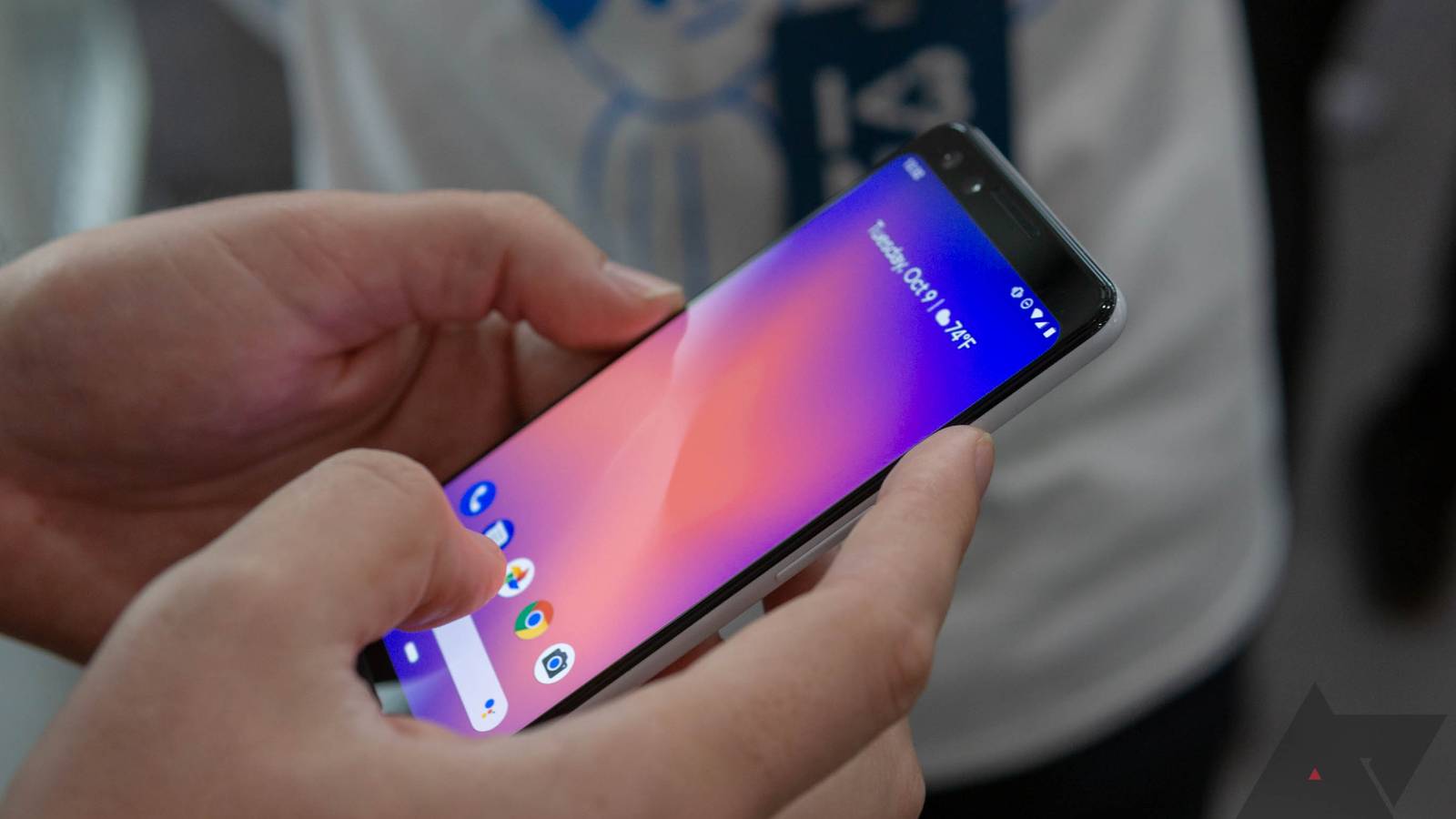 [Update: Fix due soon] Some Pixel 3 users have noticed that their text ...