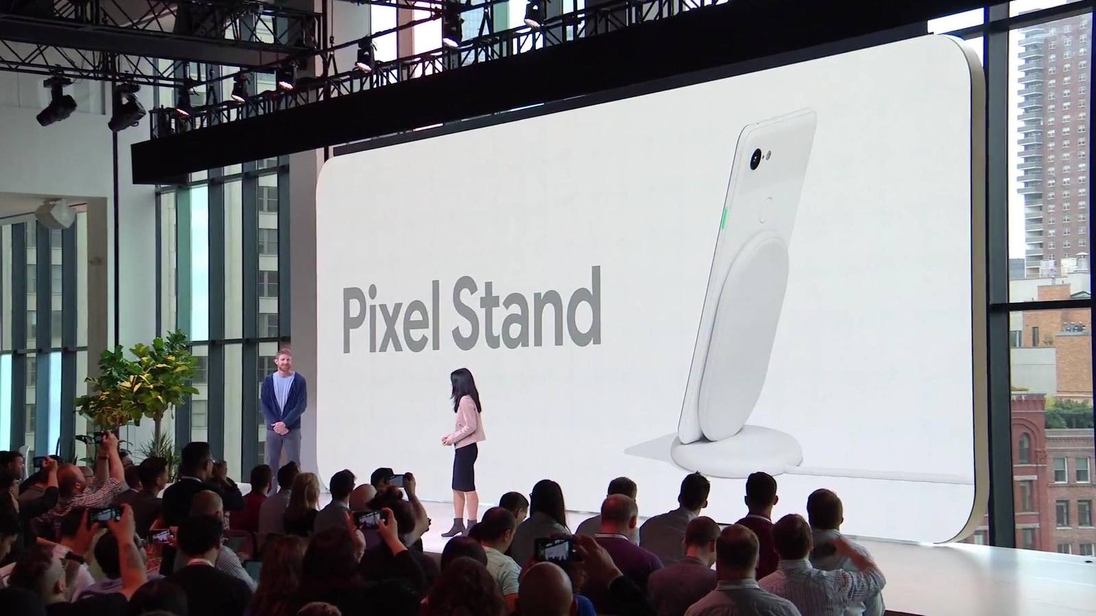 Pixel Stand charges your phone and more for $79