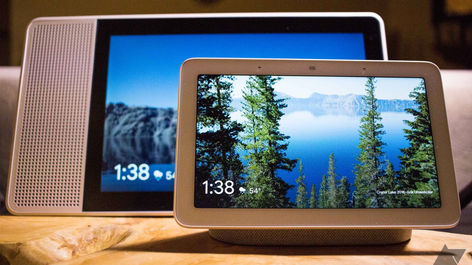 Which to buy: Google Home Hub or Lenovo Smart Display?