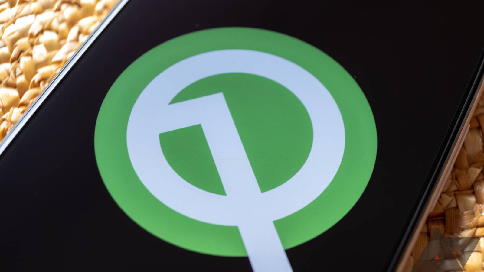 Android Q Beta 3 breaks screenshot saving and sharing for some users