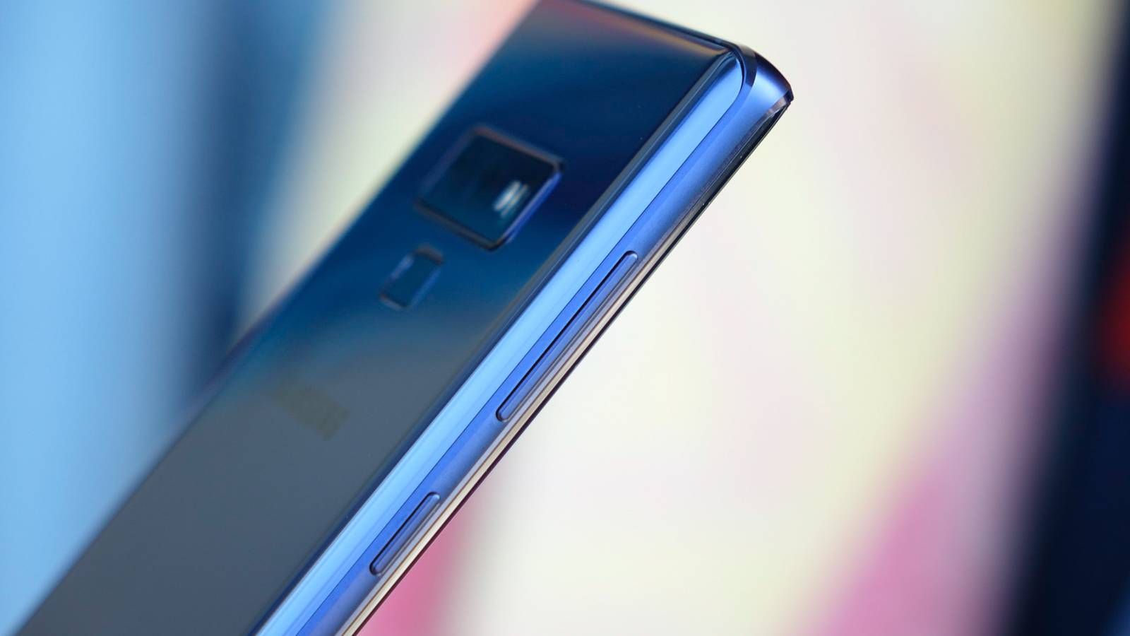 [Update: Buttons aren't dead] The Galaxy Note 10 won't have a headphone ...