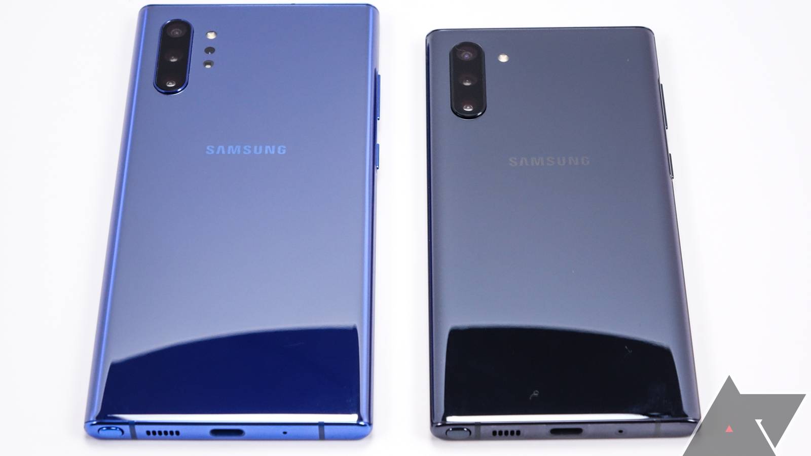Hands-on: The Galaxy Note10 and Note10+ are bigger—and smaller 