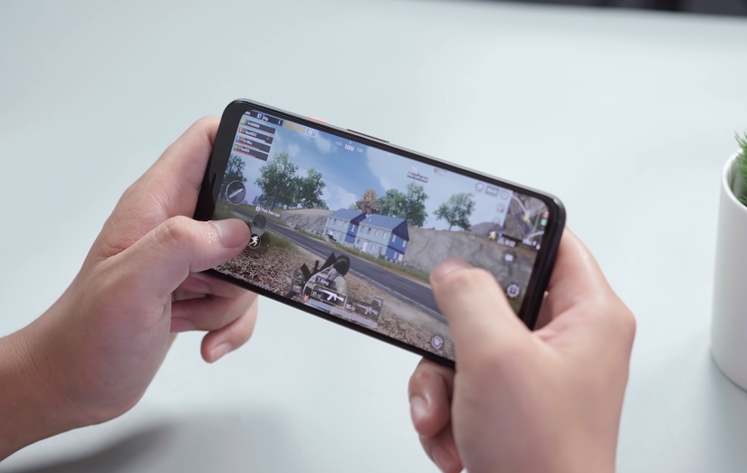2019-09-12 13_54_01-(20) Testando o primeiro jogo Pixel 4 XL do mundo_ DELICIOSO como Gaming Phone! - Você