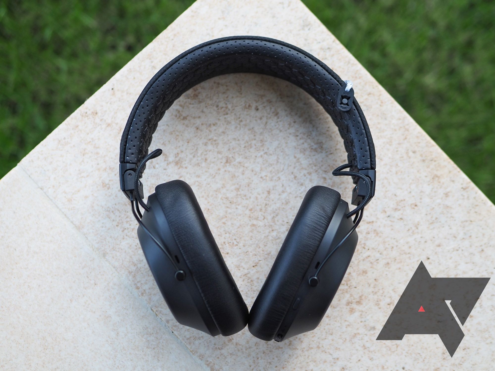 Plantronics BackBeat Fit 6100 review: Good, gym-friendly over-ear