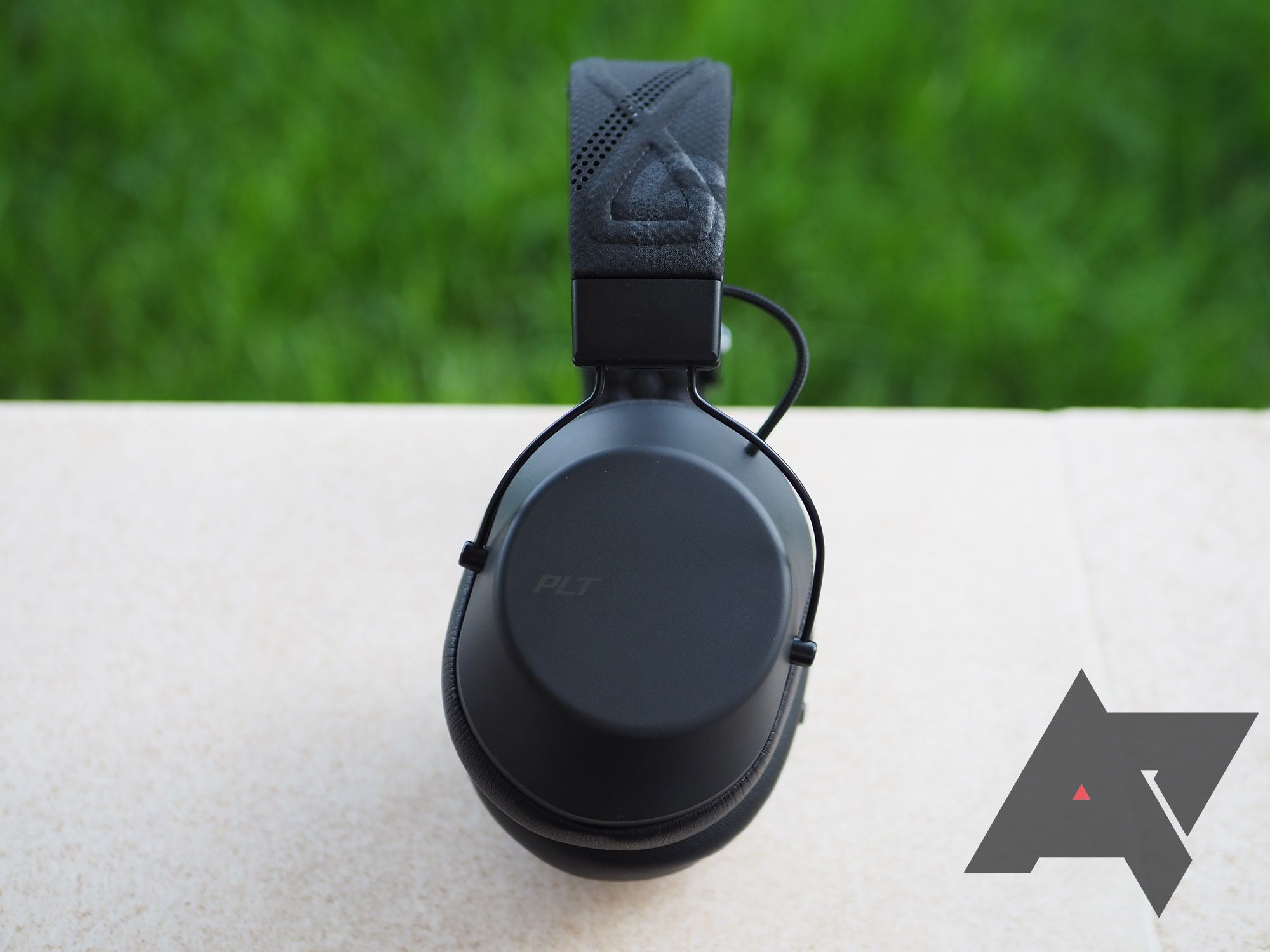 Plantronics BackBeat Fit 6100 review: Good, gym-friendly over-ear