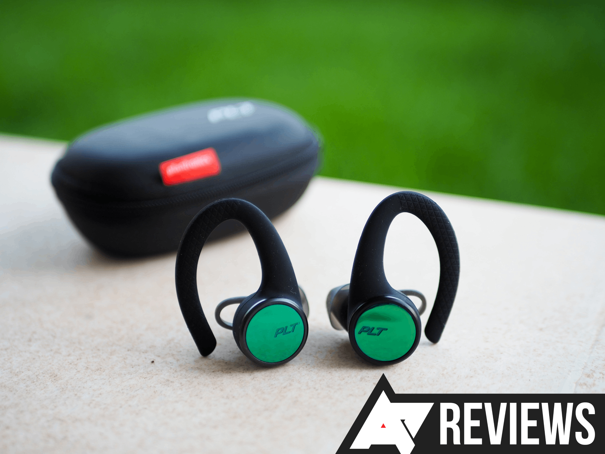 Plantronics BackBeat 3200 review: Stable sports buds that hit all