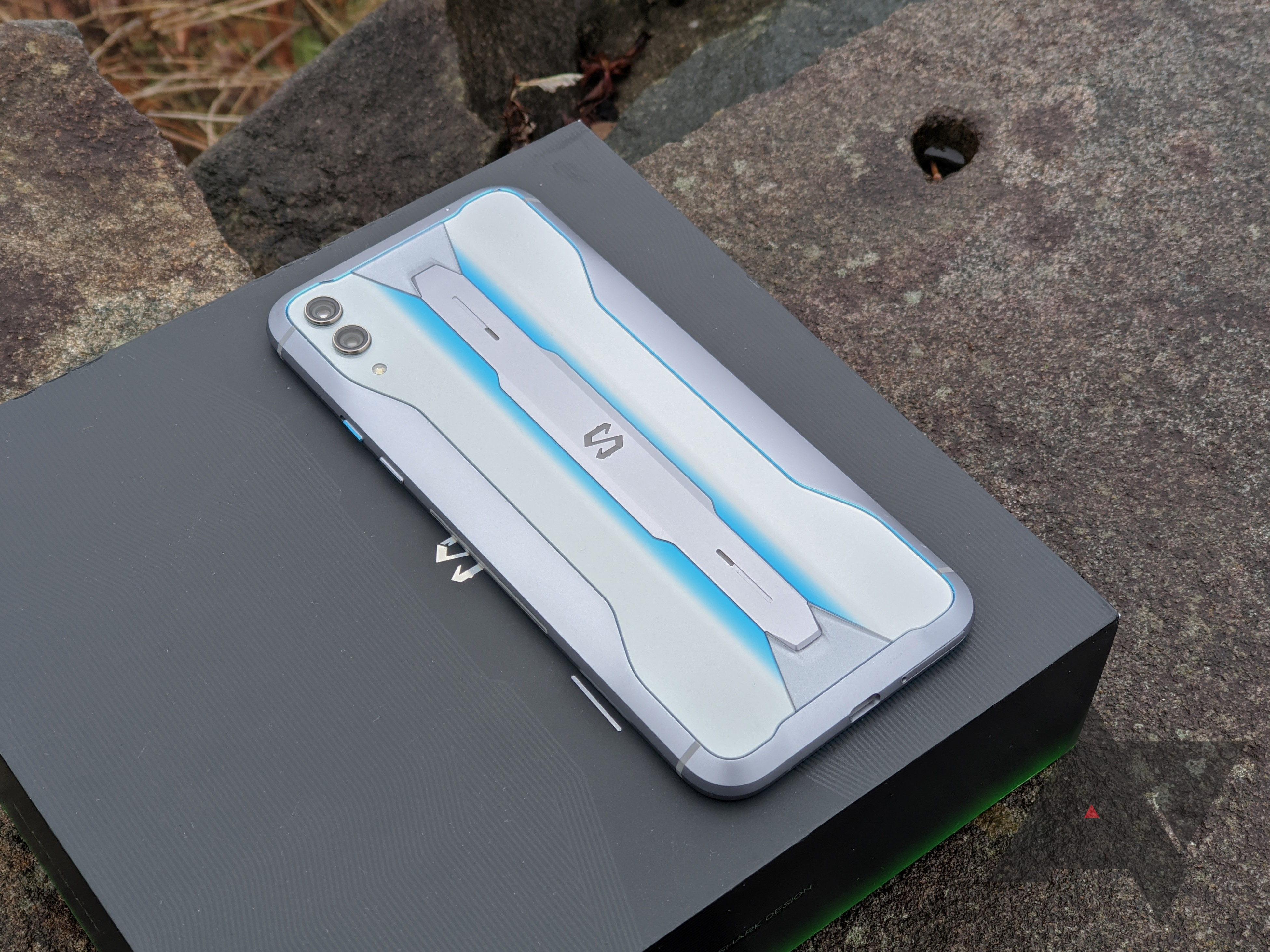 Xiaomi Black Shark 2 Pro review: For the few who prioritize mobile