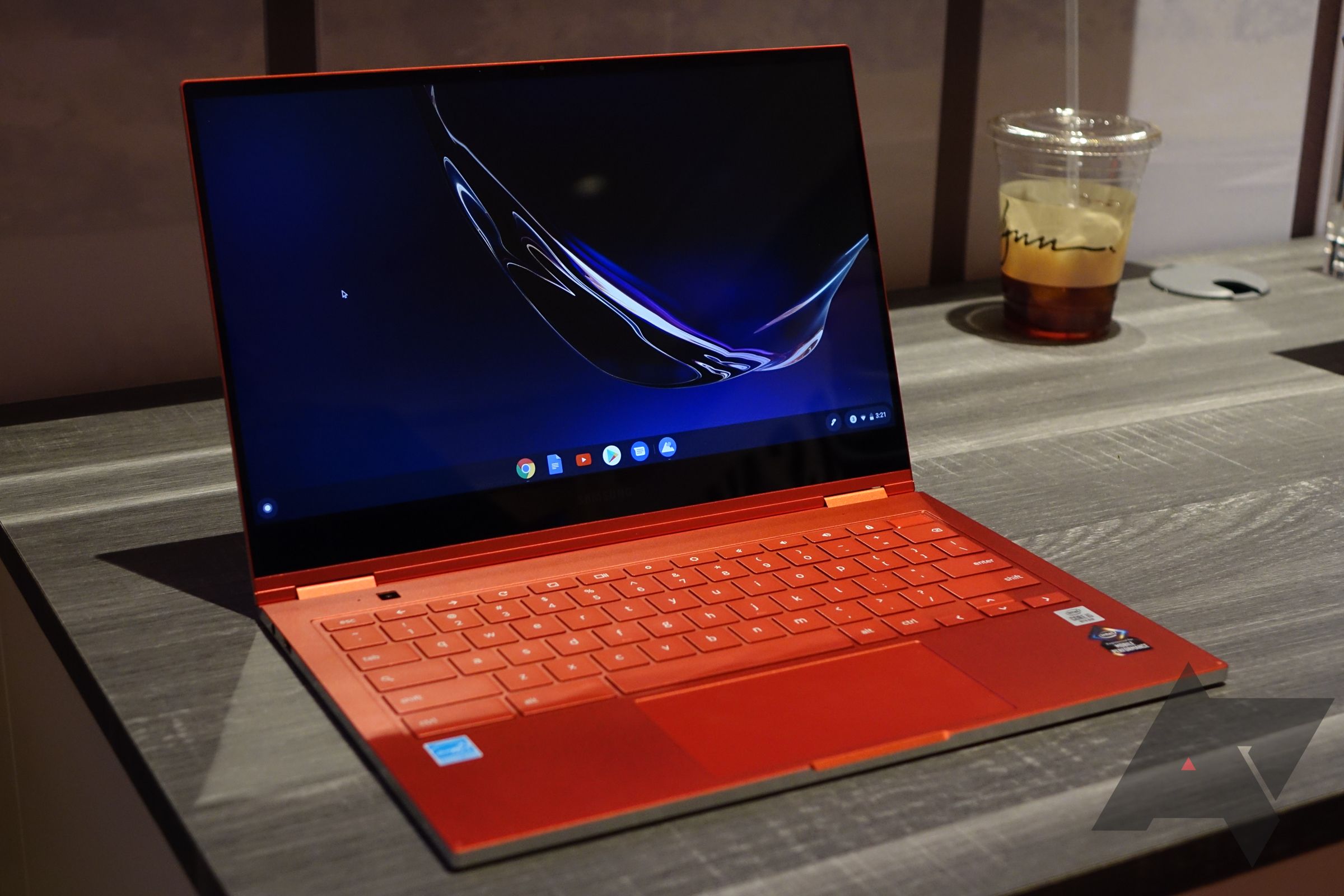 Samsung's premium Galaxy Chromebook is coming to the US in April