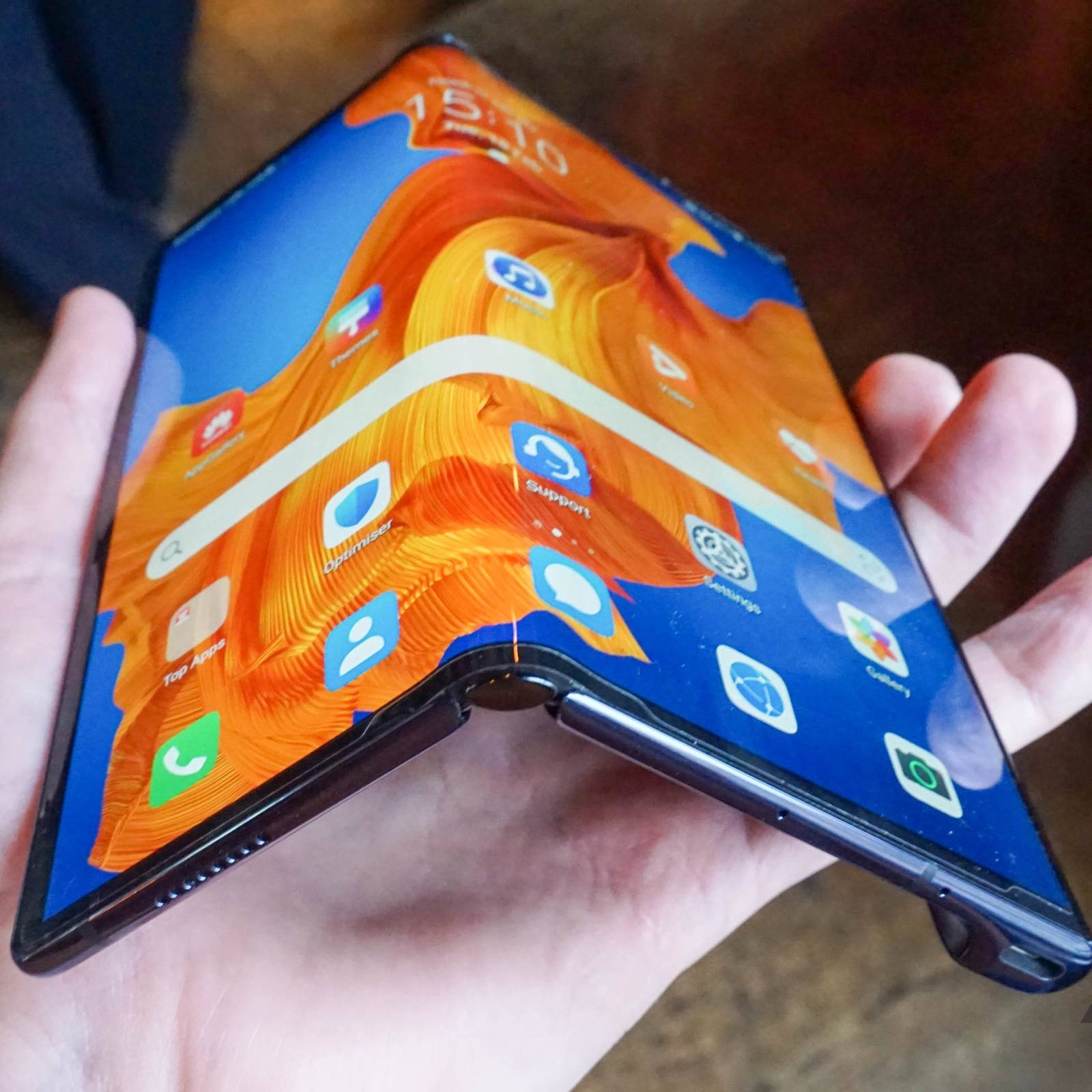 Huawei unveils updated Mate Xs foldable with an eye-watering 