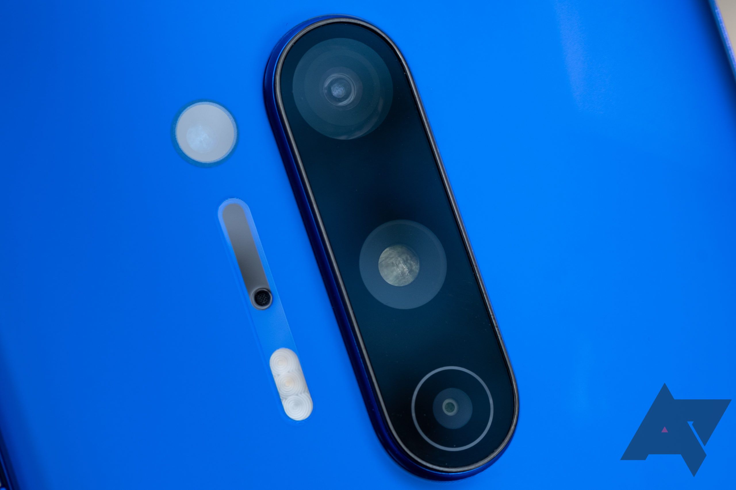 OnePlus pulls update that disabled the 8 Pro's 'X-ray' camera in