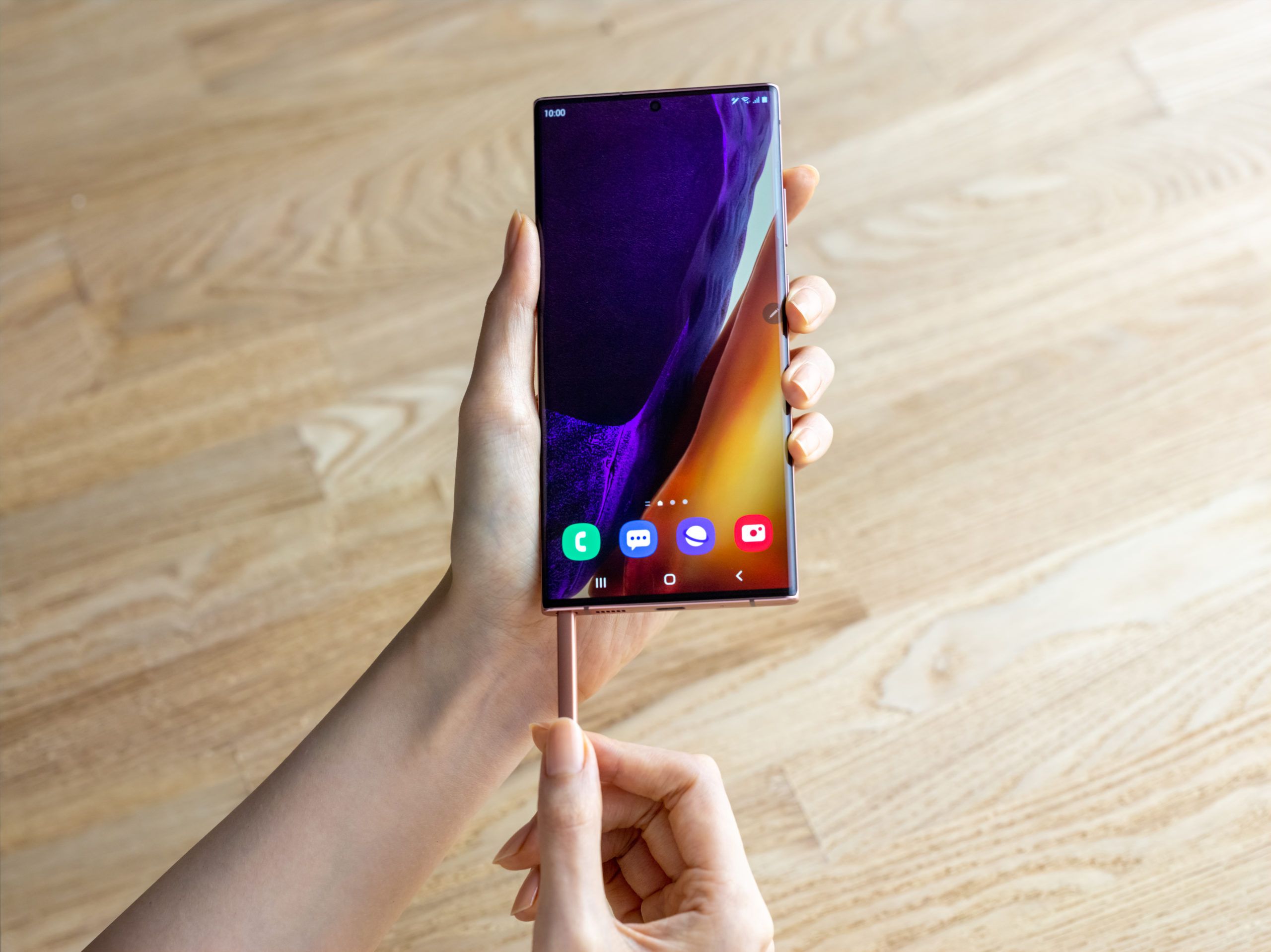 The Galaxy Note20 and Note20 Ultra are official with faster S Pens