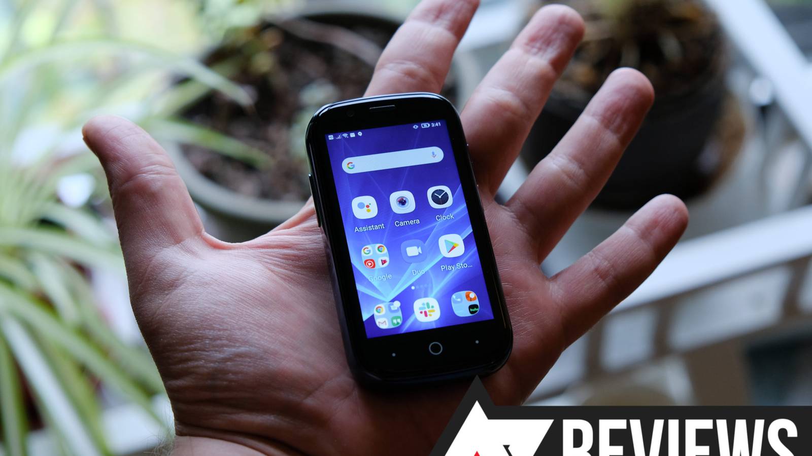 Unihertz Jelly 2 review: Size matters