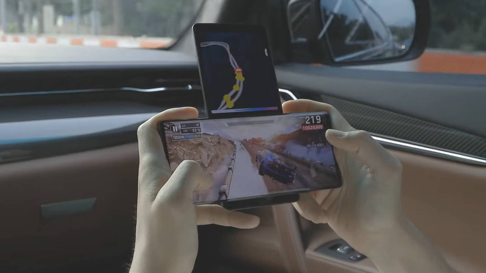 Dual-screen LG Wing gets leaked again, rumored to cost $1,000 in US