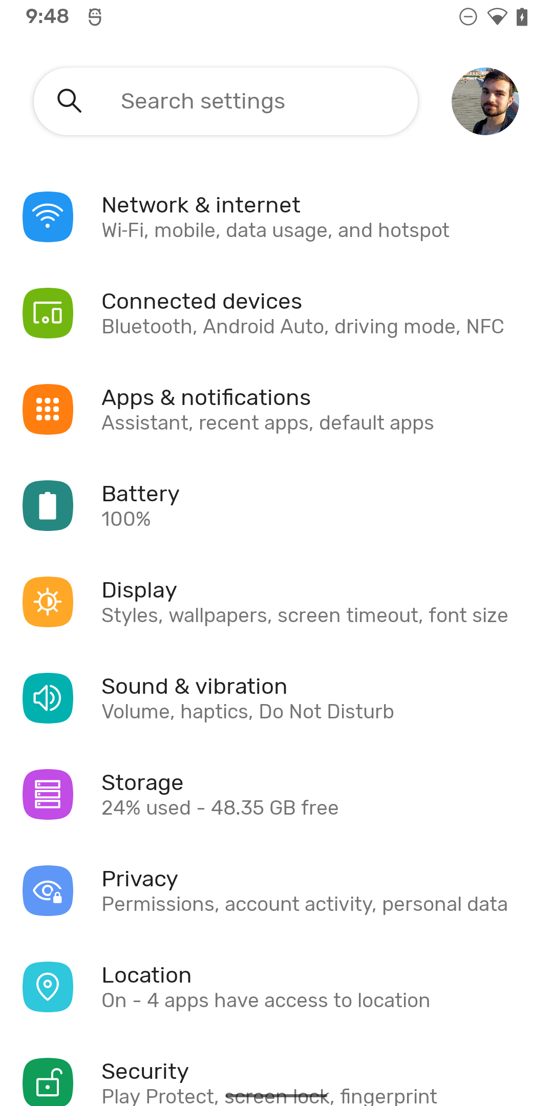 Android 12's system settings are looking a little blue