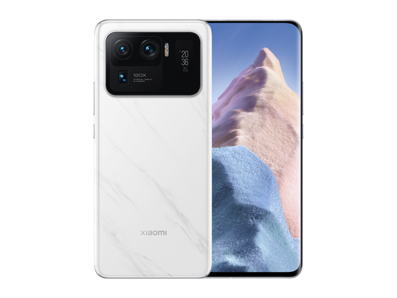 The Xiaomi Mi 11 Ultra has a rear display and charges at The Xiaomi Mi 11 Ultra has a rear display and charges at