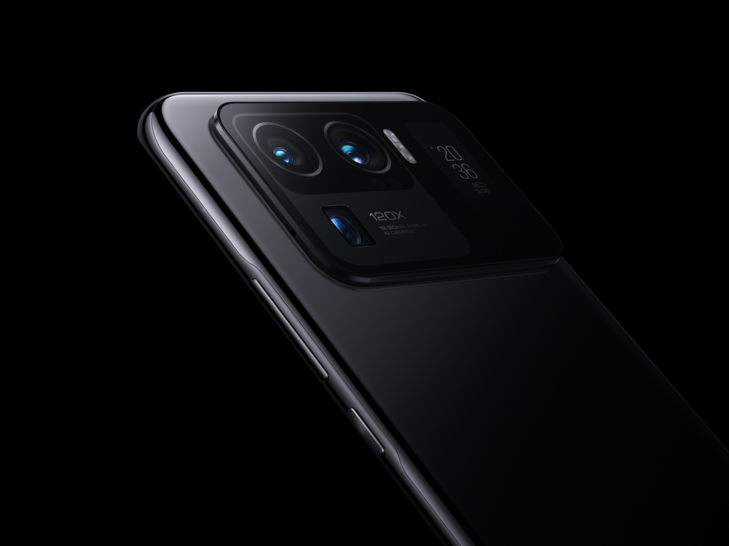 The Xiaomi Mi 11 Ultra has a rear display and charges at