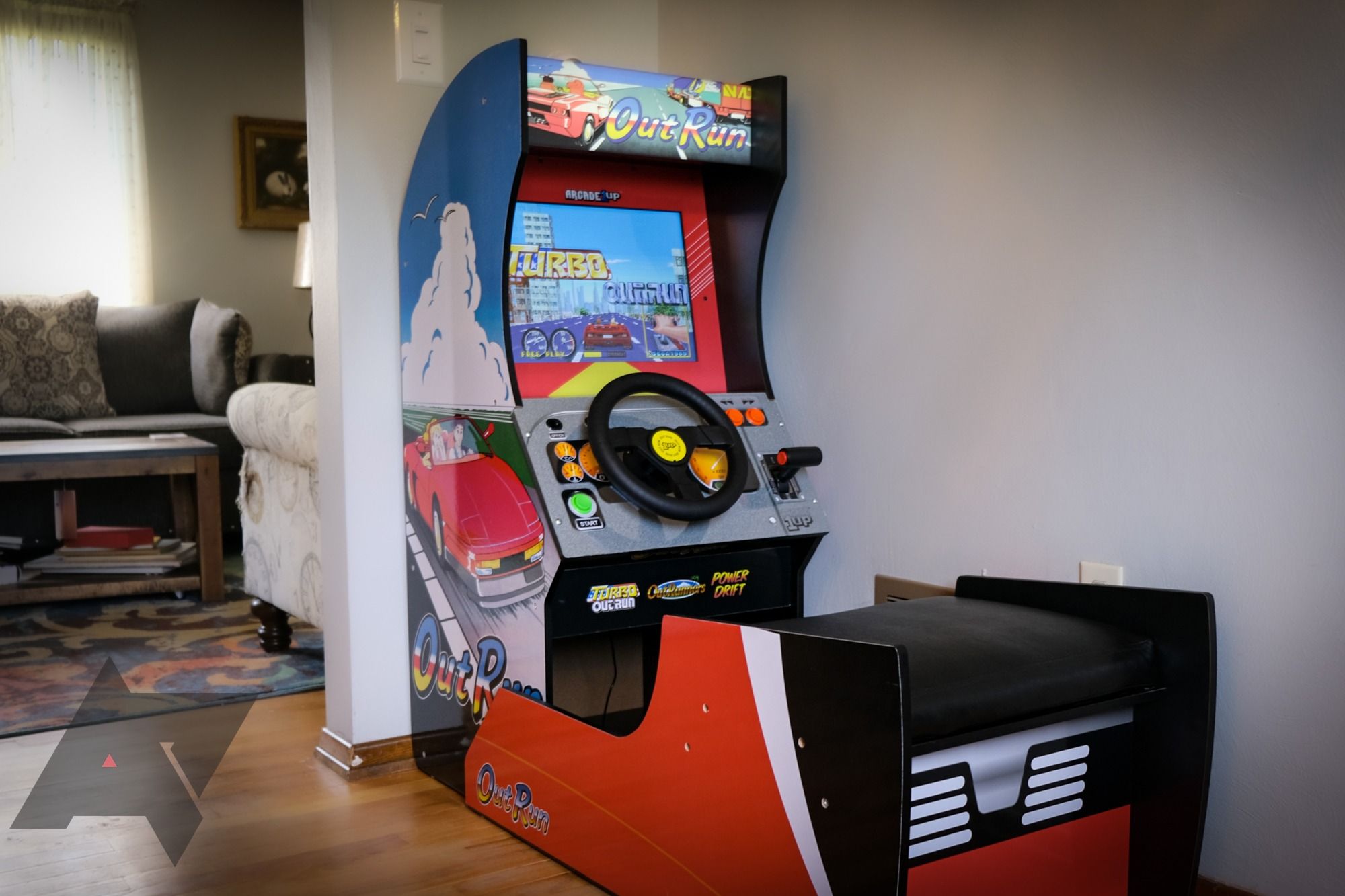 I put an Outrun arcade machine in my dining room so you don't have