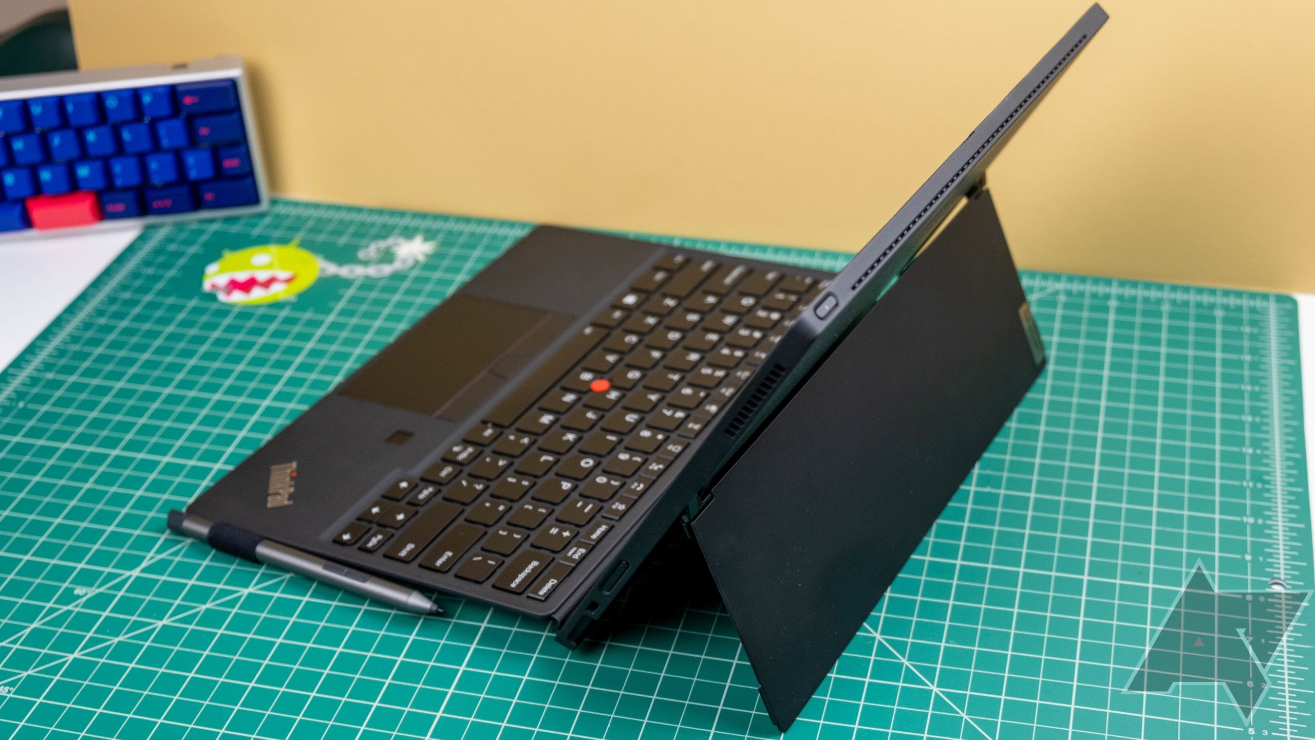 【1058】lenovo thinkpad X121e XP office 1058】lenovo thinkpad X121e XP office 1058】lenovo thinkpad