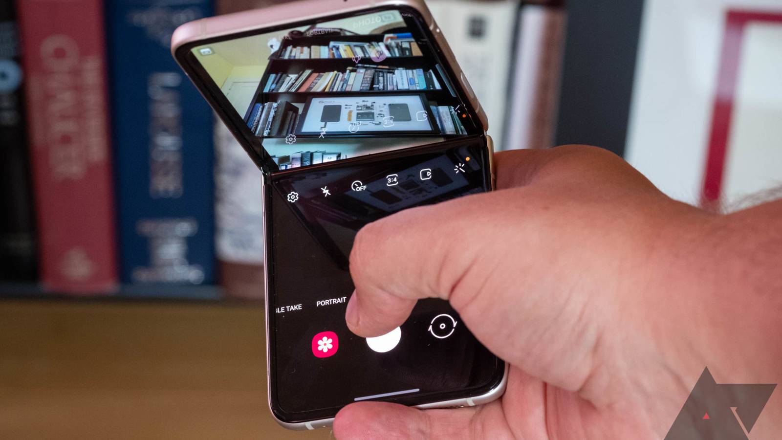 Folding phones' unexpected accessibility feature