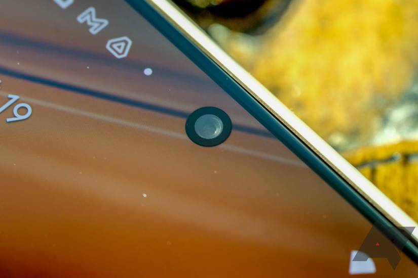 Google Pixel 6 Pro hands-on: Shaking up the formula with big, beefy changes