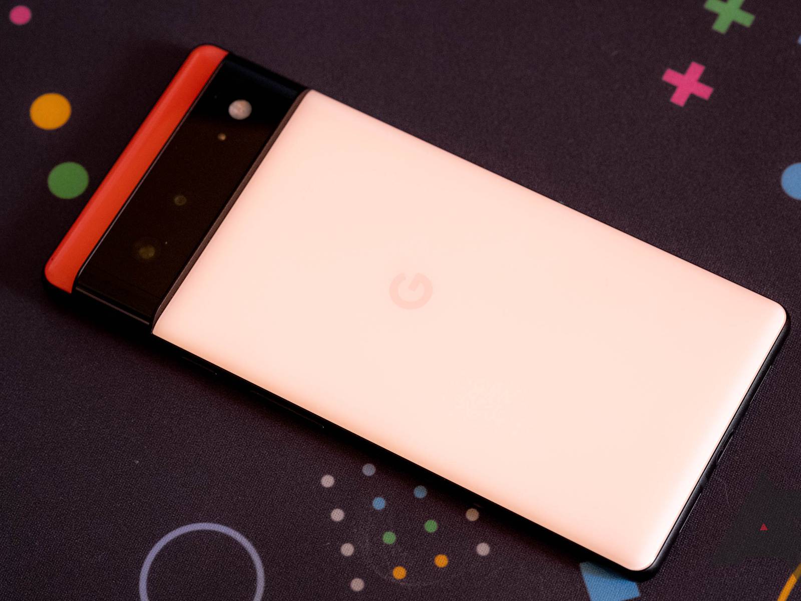 Google-Pixel-6-bumpdate-review