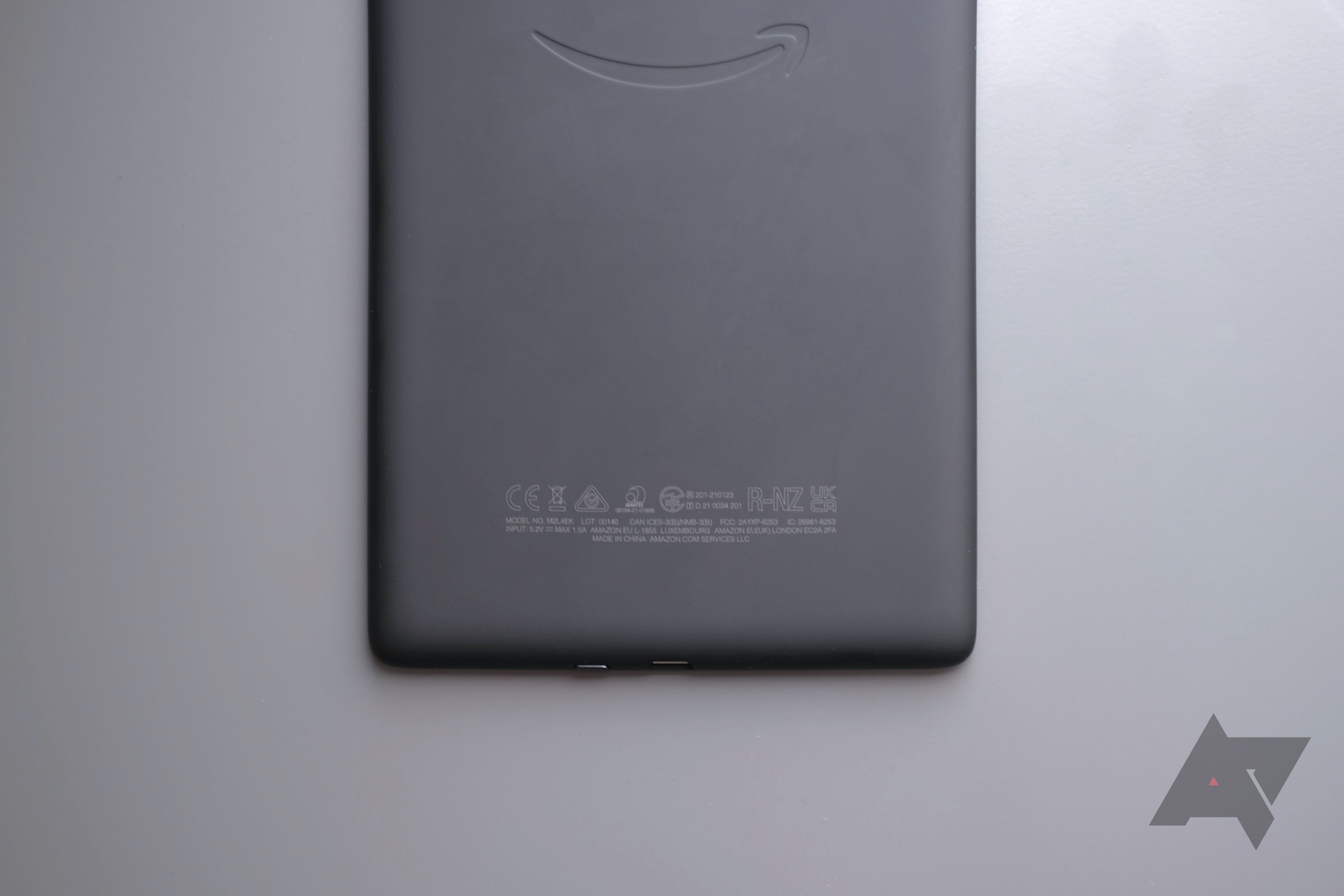 Kindle Paperwhite Signature Edition review specs pic2