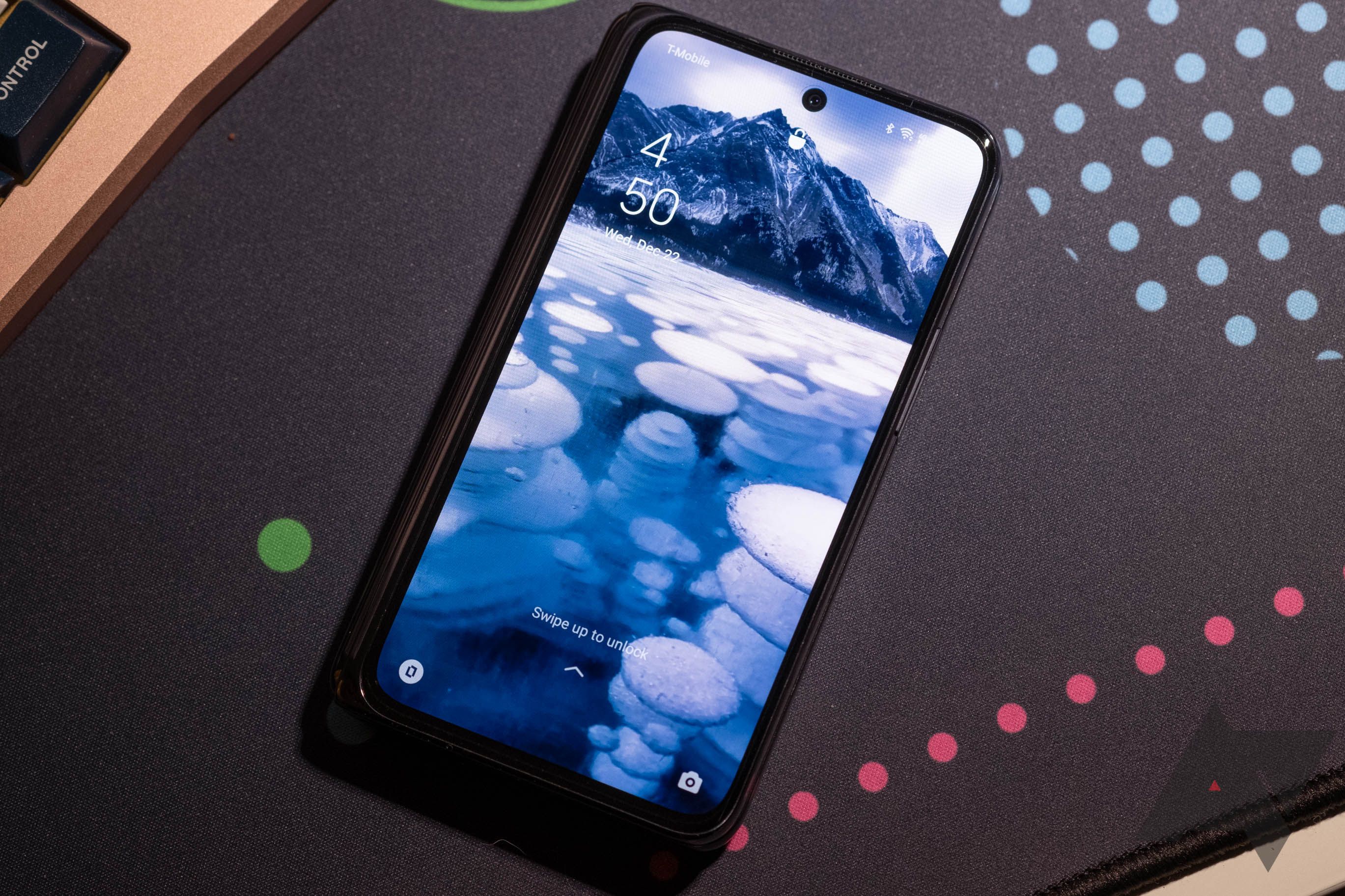 Oppo Find N hands-on: Samsung's head start means nothing