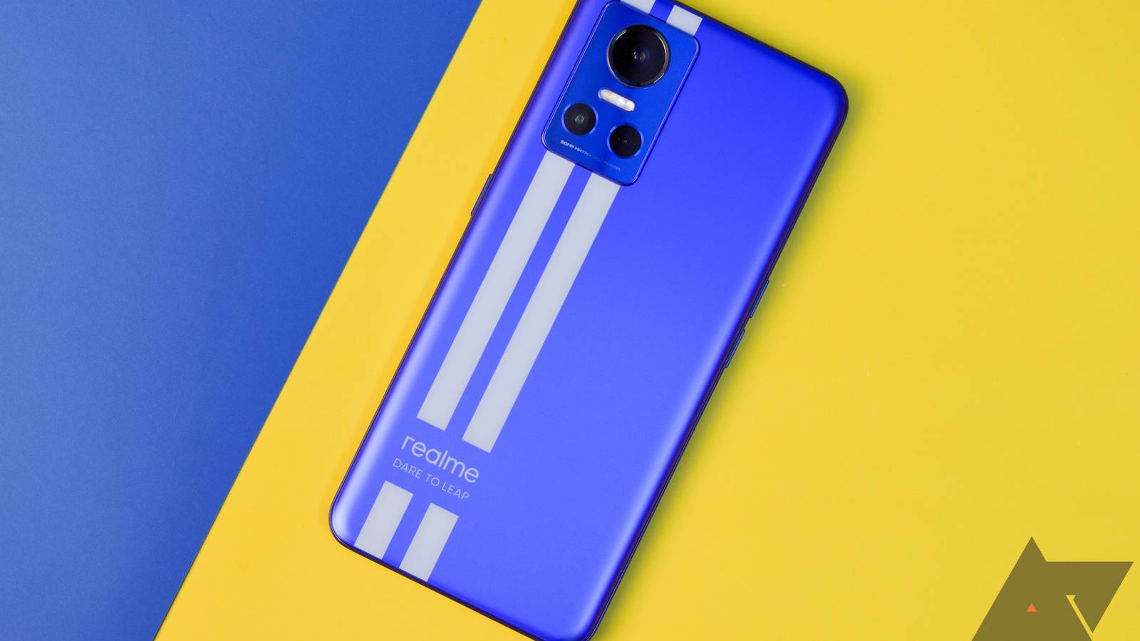 Realme GT Neo 3 review: A phone that earns its racing stripes