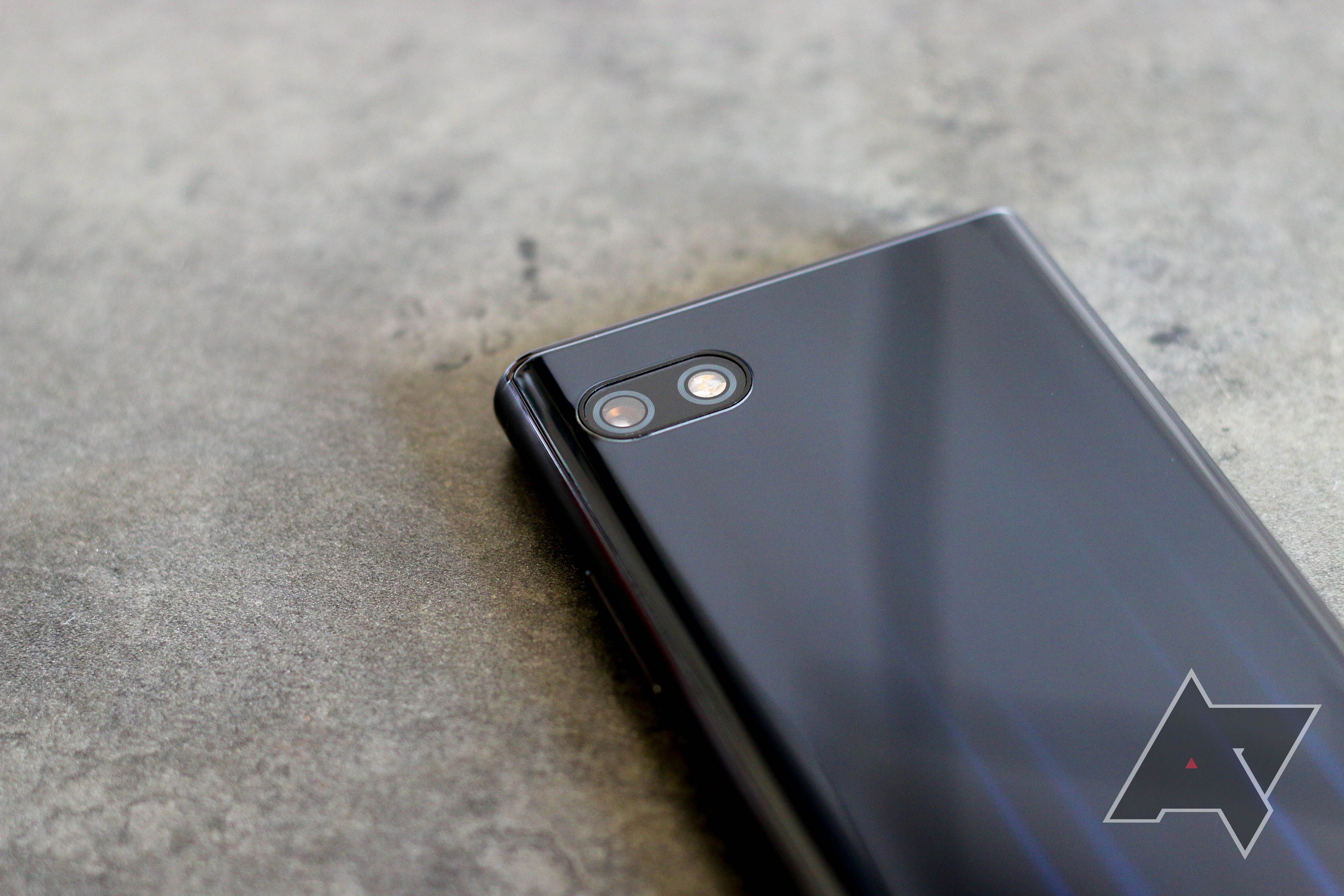 Unihertz Titan Slim review: Back to the future