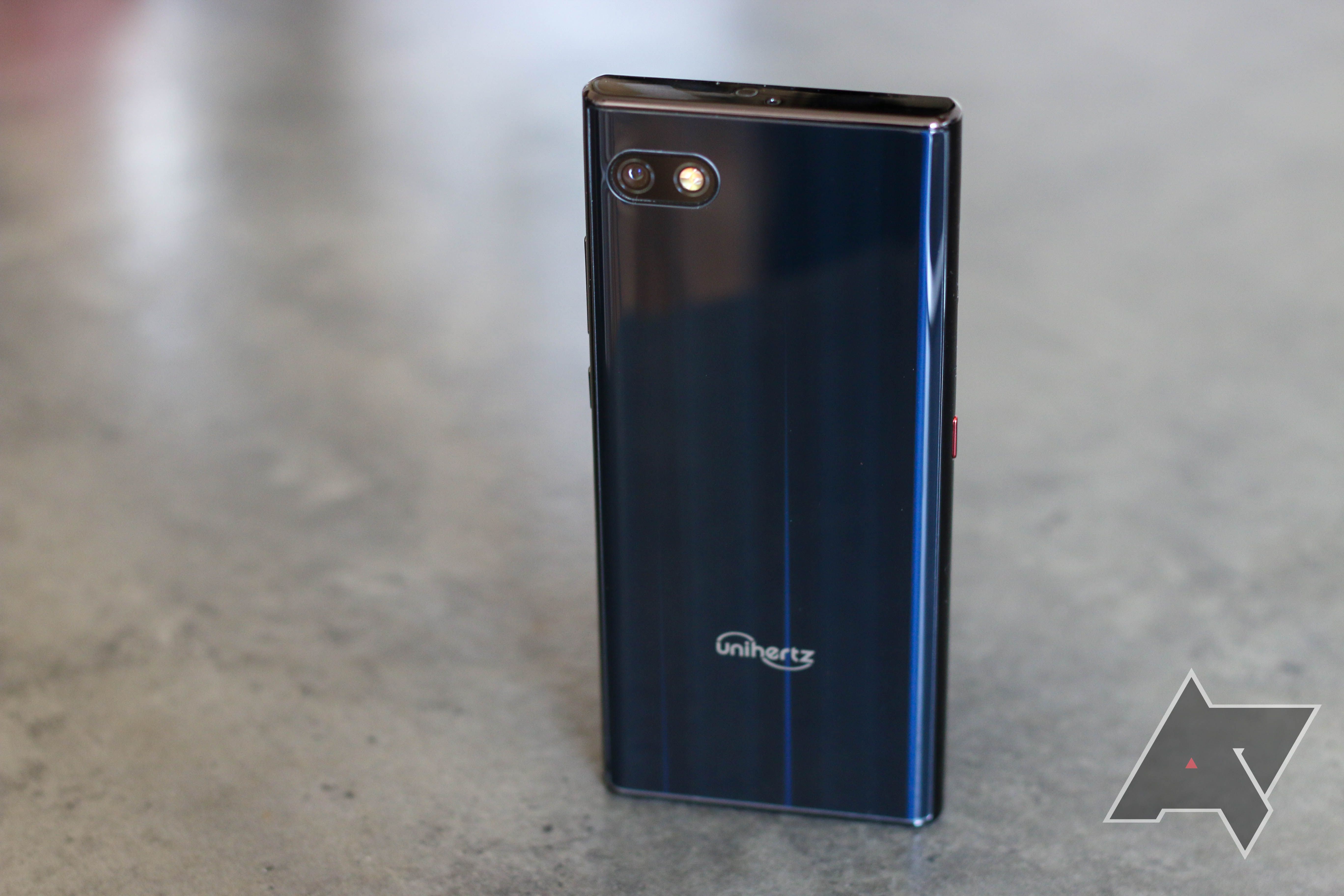 Unihertz Titan Slim review: Back to the future