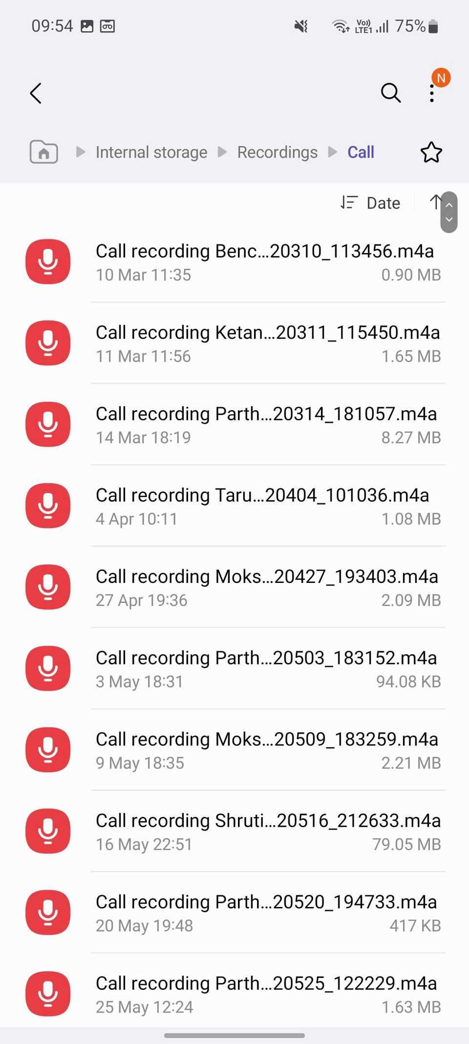 Un elenco di file di registrazione delle chiamate sui telefoni Galaxy
