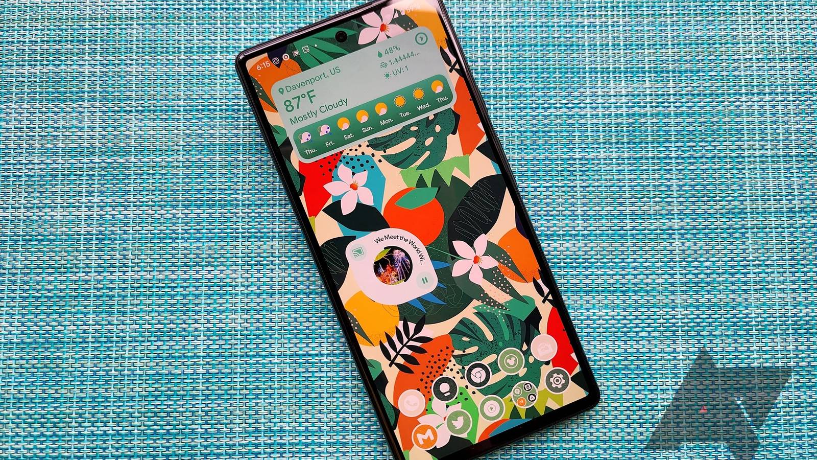 Latest Smart Launcher update brings themed icons to any Android phone