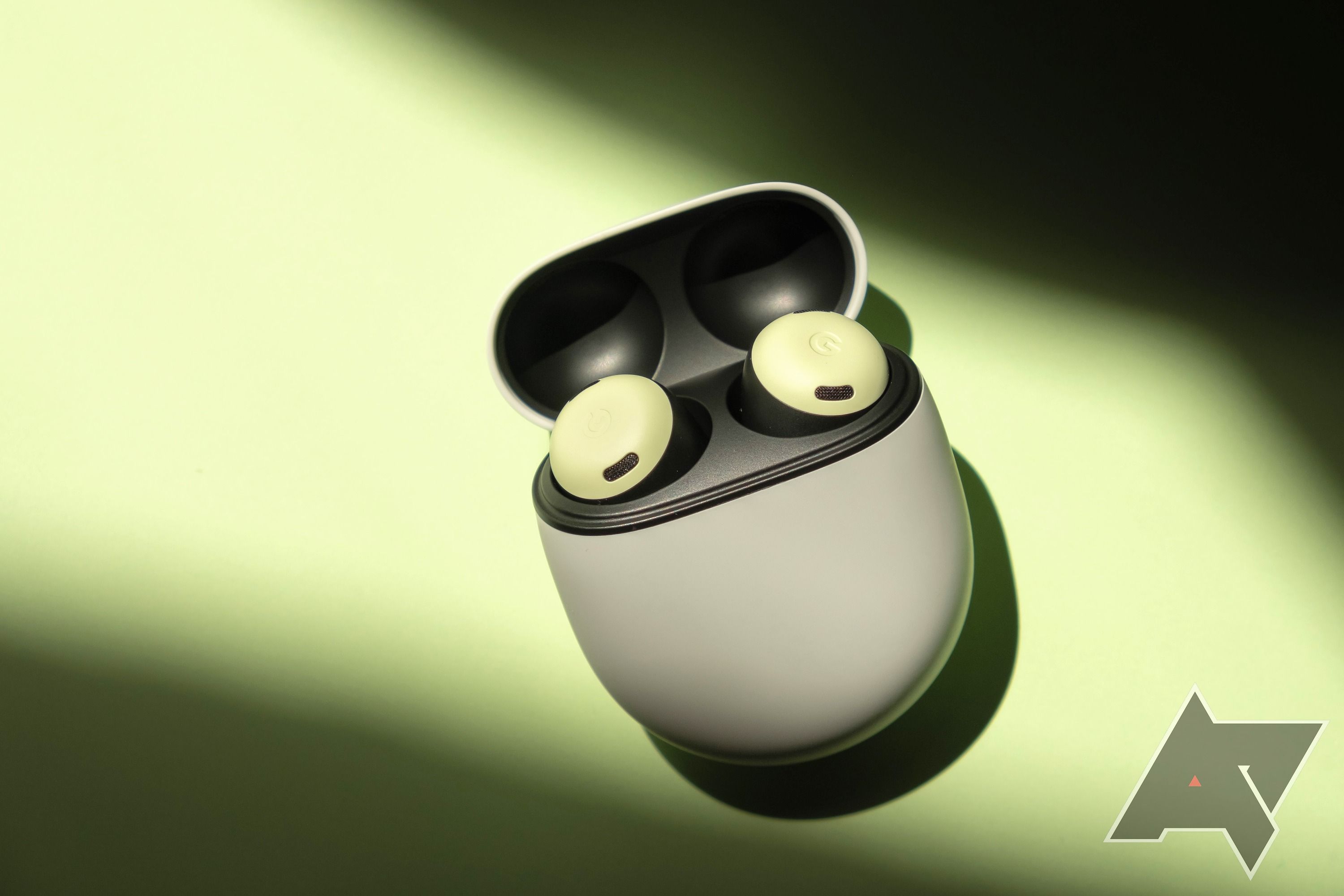 Google fixes Assistant hotword issues plaguing the Pixel Buds Pro
