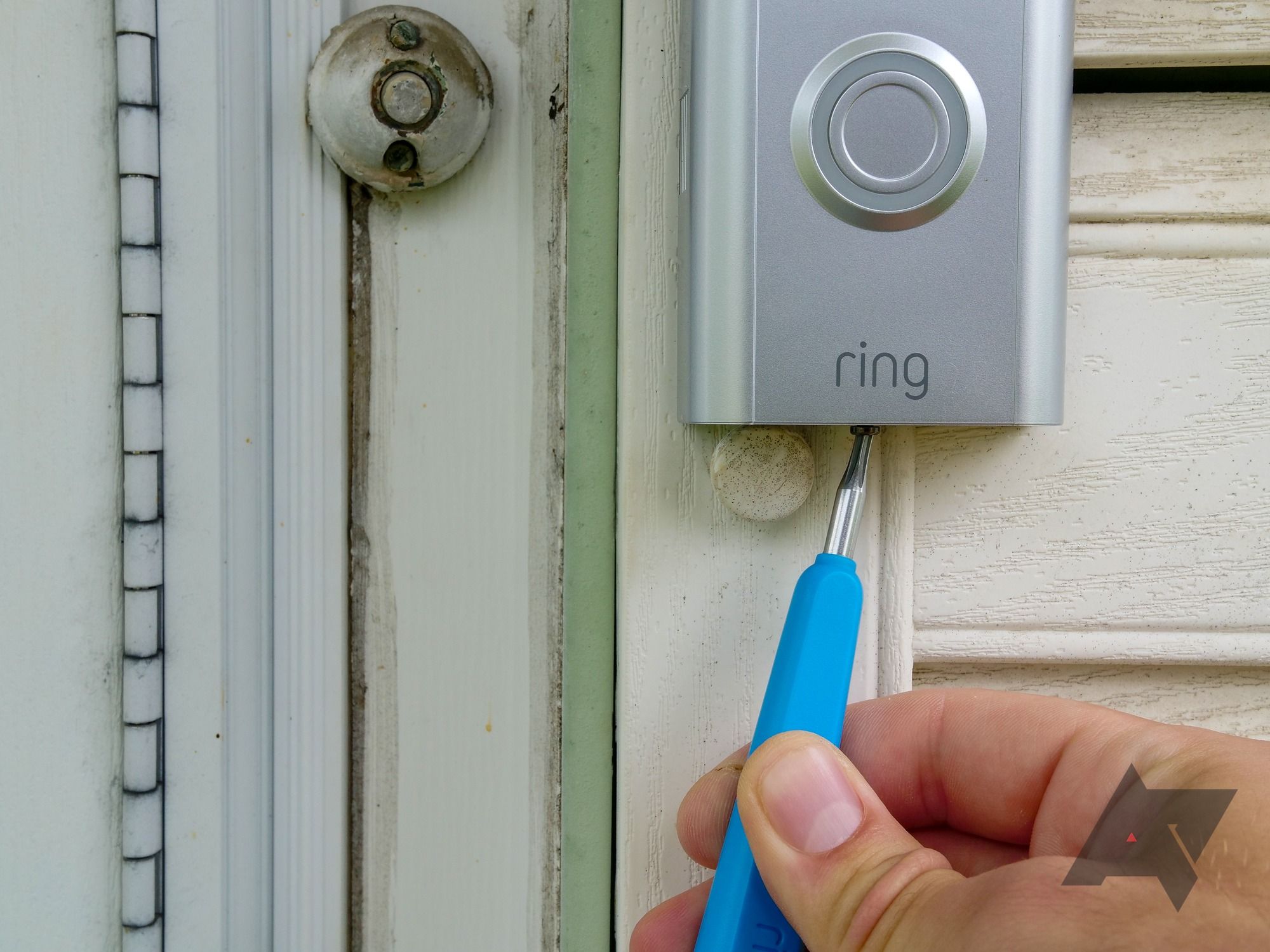 【新品・Amazon】Ring Video Doorbell 4 Watch Ring Video Doorbell 4 VS Ring Pro 2 - Which One Is