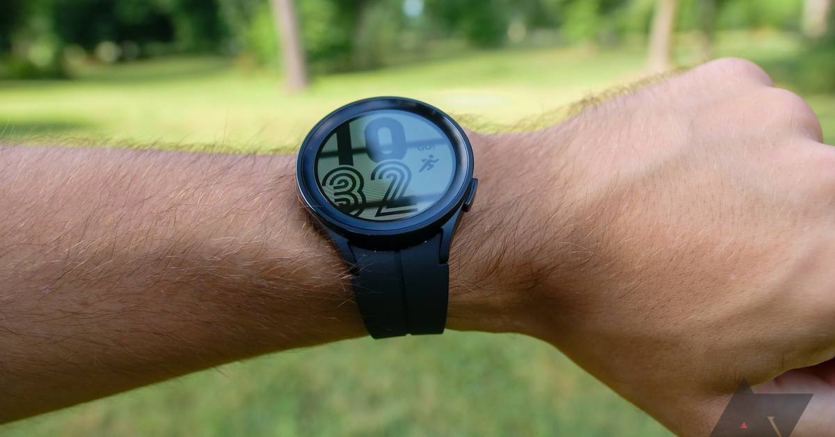 Is the Samsung Galaxy Watch Pro a good fitness smartwatch?