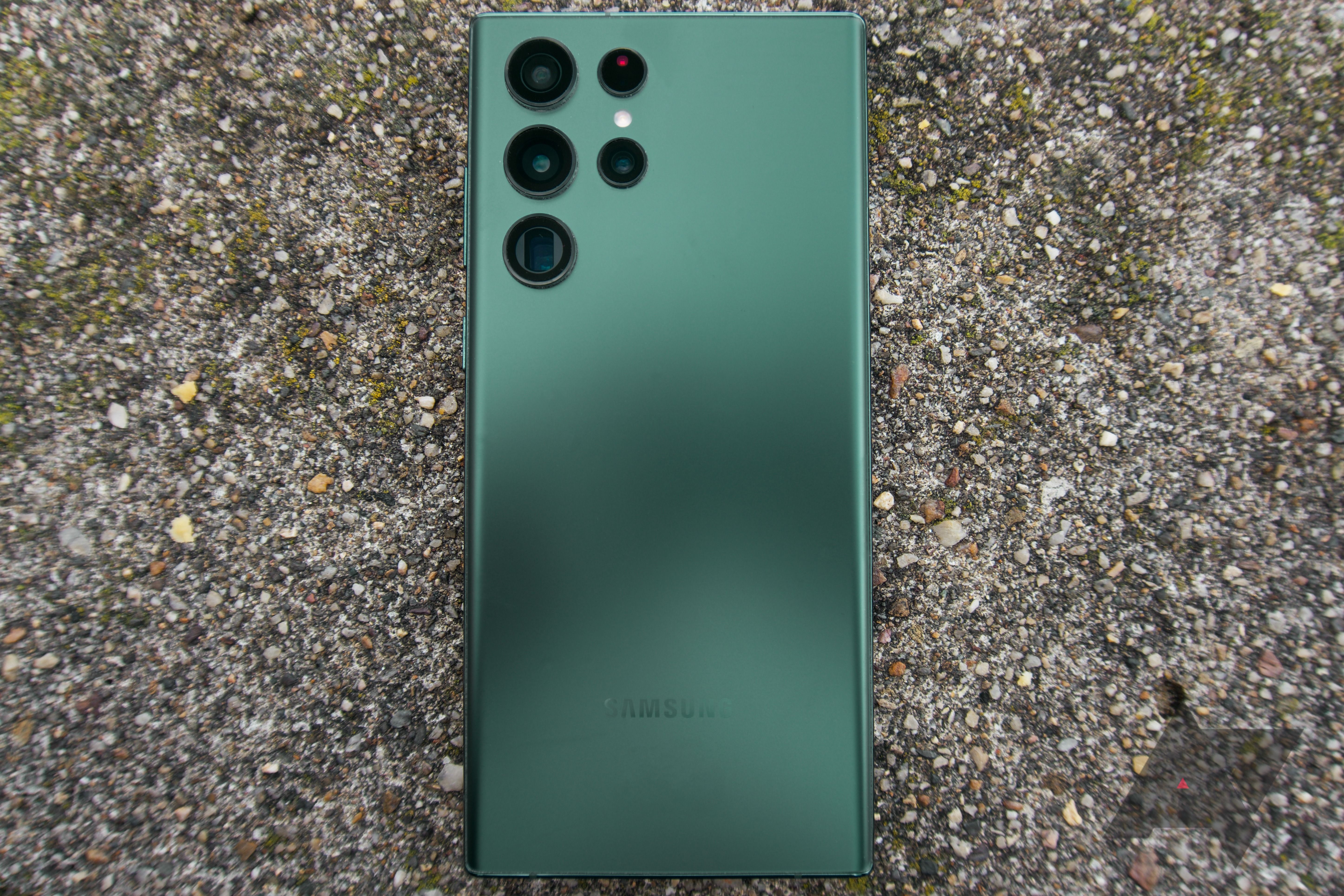 Huawei Mate 60 Pro+ debuts: a souped-up Mate 60 with satellite voice call  support -  news